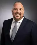 Jon Haggar, Paris, Real Estate Agent